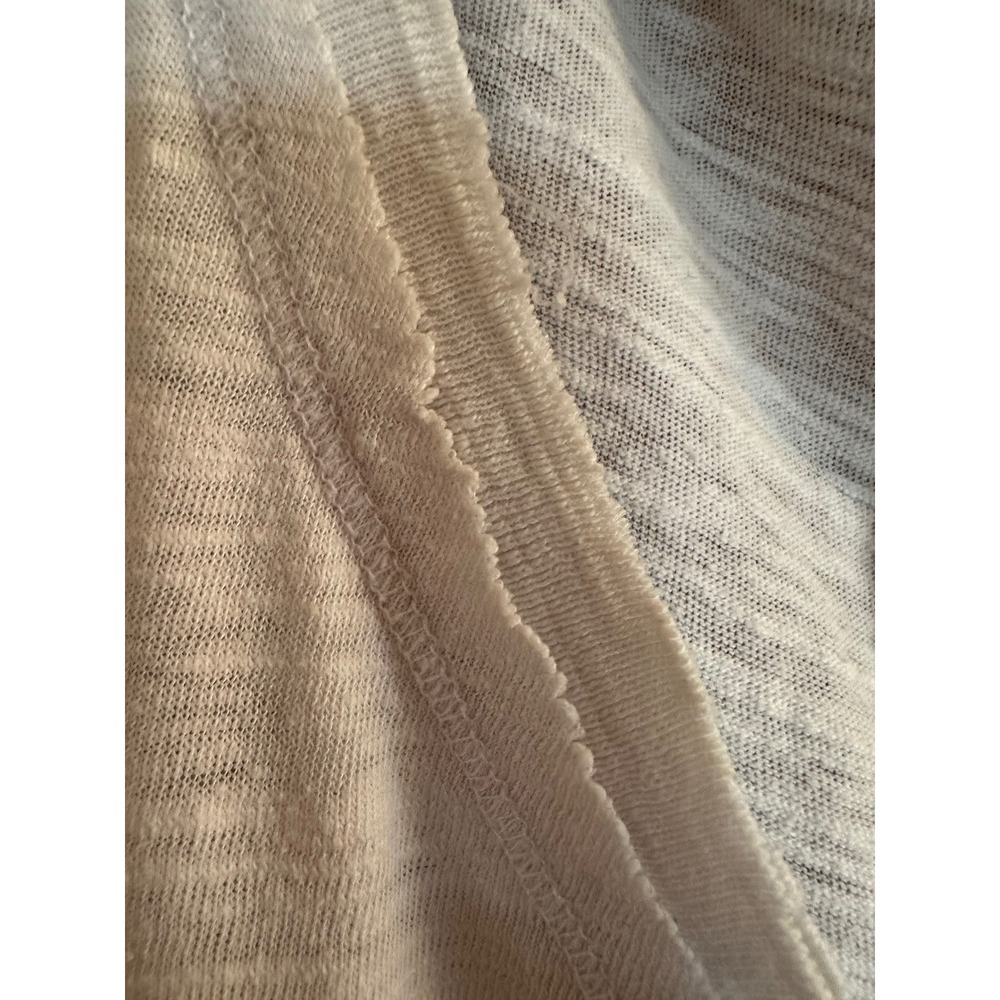 Totally destroyed White Tee M-XL. Holes, Paint stains, Paper Thin thrashed - Picture 5 of 14